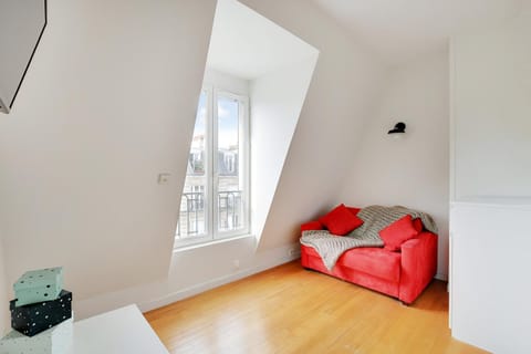 INVALIDES - TOUR EIFFEL Apartment in Paris