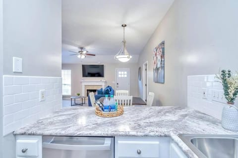 East Escape House in Montgomery