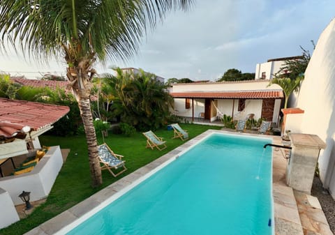 Swimming pool, Breakfast