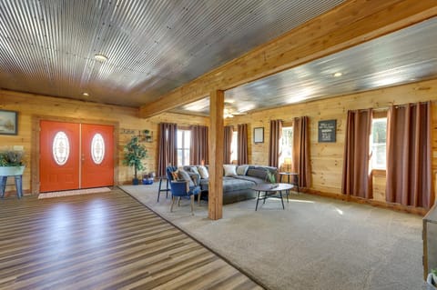 Spacious Franklin County Retreat on 80 Acres! House in Ozark Mountains