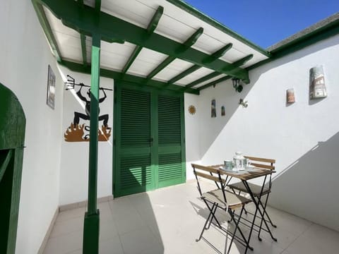 Day, Balcony/Terrace