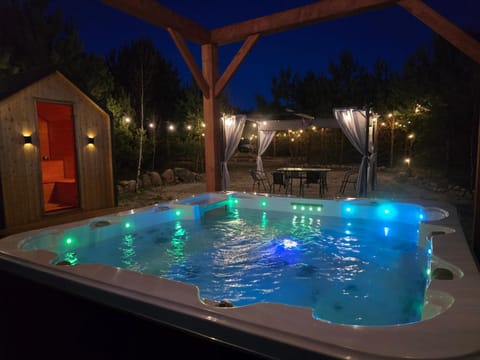 Hot Tub