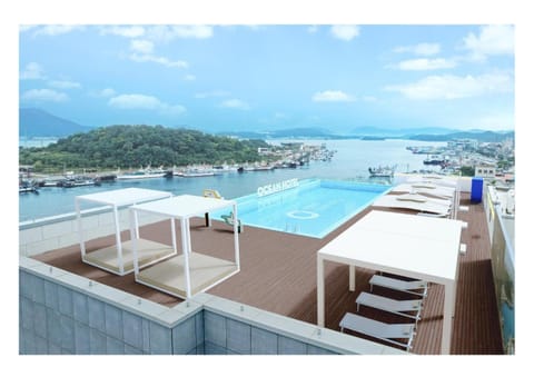 Pool view, Swimming pool