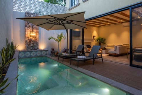 Patio, Seating area, Pool view, Swimming pool, Swimming pool, sunbed