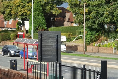 *RC9bC* For your most relaxed & Cosy stay + Free Parking + Free Fast WiFi * Vacation rental in Leeds