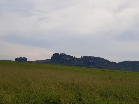 Nearby landmark, Natural landscape