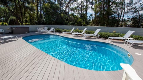Oceanside, Private Pool, Community Amenities, Close to Beach, 146, Sunnyside House in Corolla
