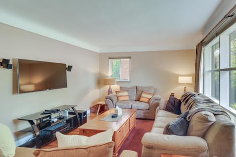 Royal Oak Home 13 Mi to Downtown Detroit House in Royal Oak