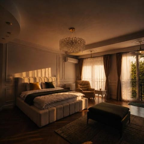Bed, Sunset