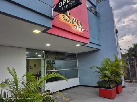 Property building, Day