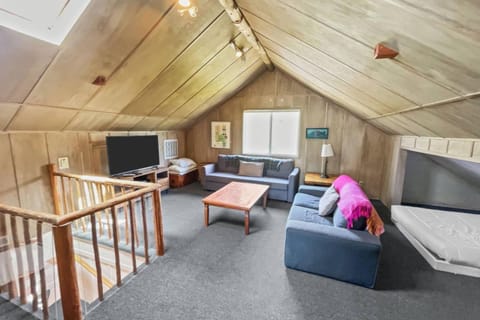 Casa Pacifica House in Washington