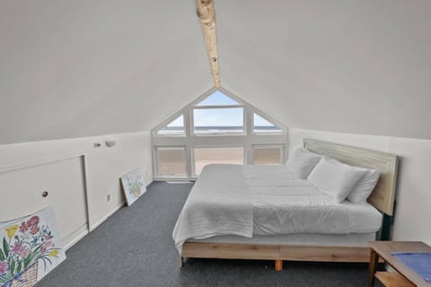 Casa Pacifica House in Washington