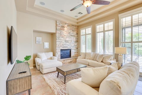 Poolside Dining! Family Home 5 Mi to Goodyear House in Litchfield Park