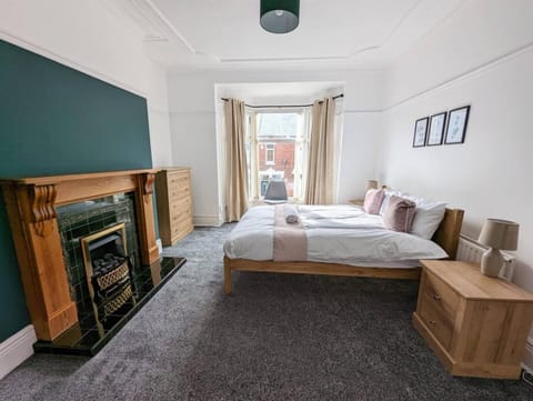 Modern and Homely 3 BR for bigger groups Apartment in South Shields