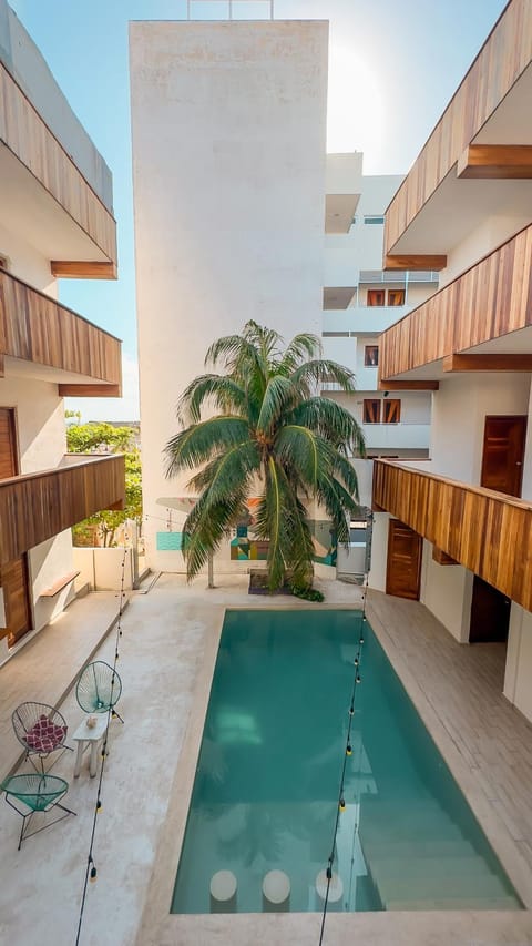 Property building, Swimming pool