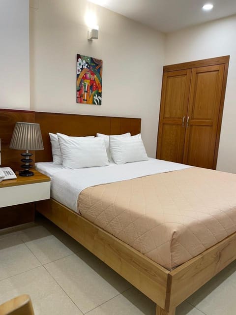 Bed, wardrobe