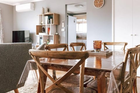 Beach Outlook - Family Friendly! House in Bicheno