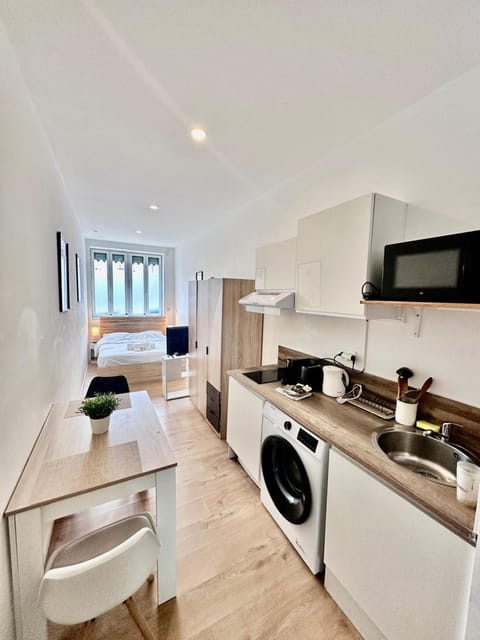 L'Alsacien - Villeurbanne - Métro A et B - wifi inclus Apartment in Villeurbanne