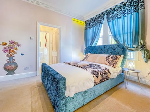 *RF9bC* For your most relaxed & Cosy stay + Free Parking + Free Fast WiFi * Vacation rental in Leeds