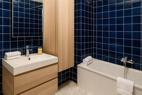 Toilet, Bathroom, Bath, towels