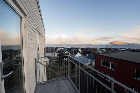 Natural landscape, View (from property/room), Balcony/Terrace, Sea view