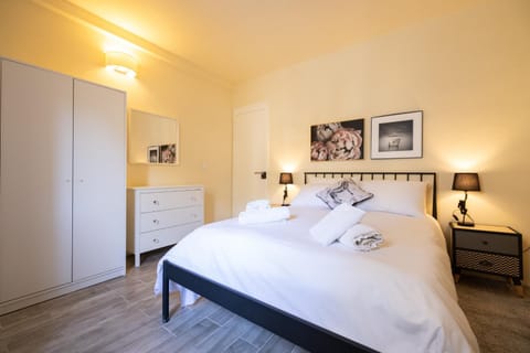 Bed, Photo of the whole room, Bedroom, towels, wardrobe