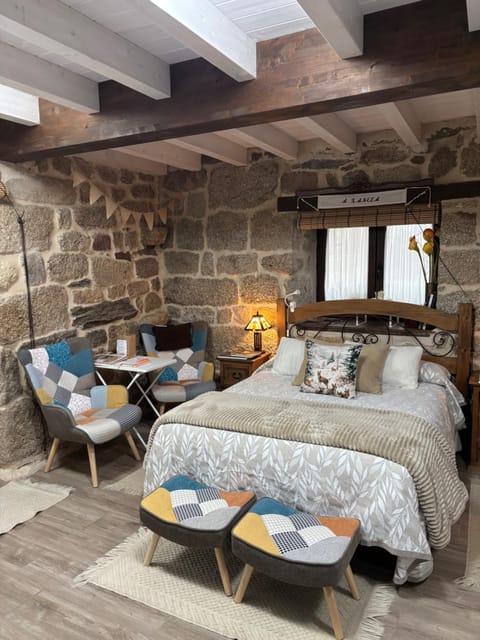 Bed, Living room, Photo of the whole room, Bedroom