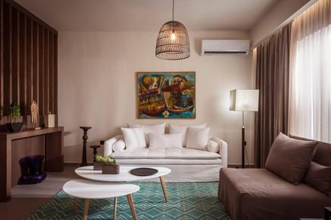 Ermioni Luxury Suite Beachfront 1 minute from the beach Apartment in Stalida