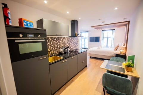 Luxurious 35m2 Designer Studio - R51A Apartment in Eindhoven