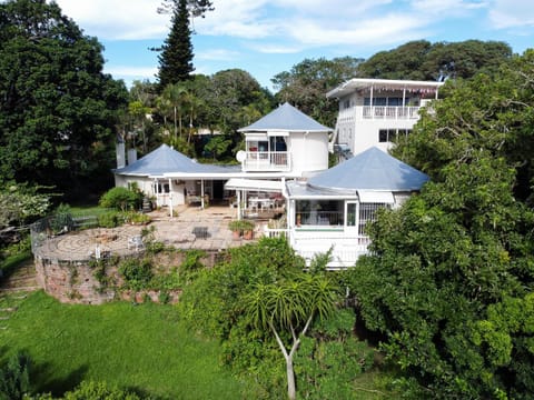 Property building, Natural landscape, Garden