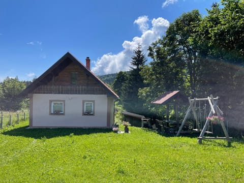 Vikendica Jovanovic House in Zlatibor District, Serbia
