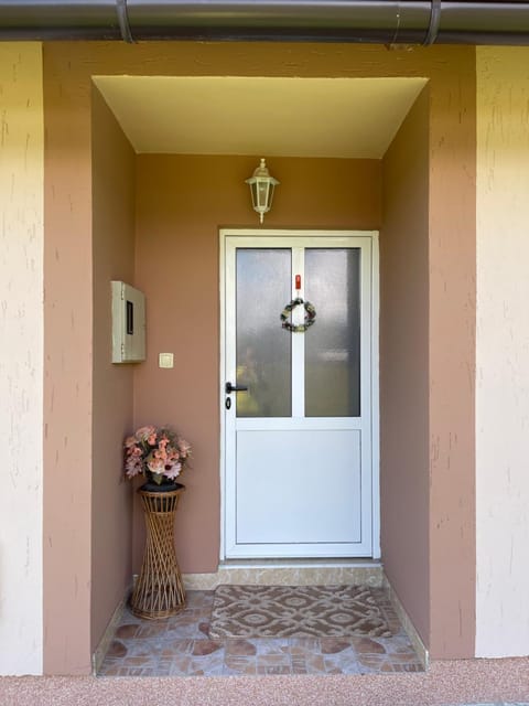 Vikendica Jovanovic House in Zlatibor District, Serbia