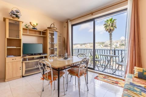 Balcony/Terrace, Living room, Dining area, Sea view
