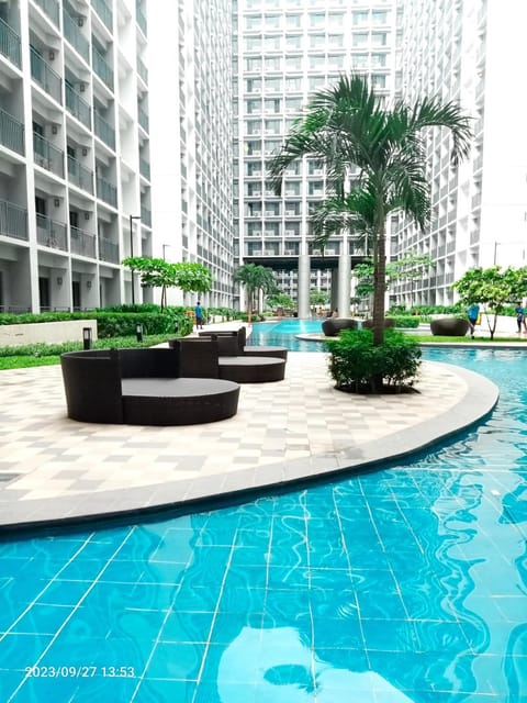 Pool view
