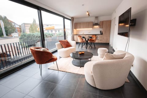 K&Y suites 2 Brussels airport 500m! Apartment in Flanders