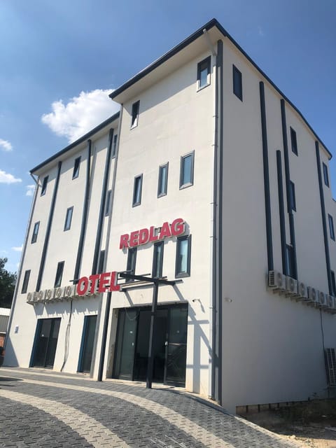 Property building, Day