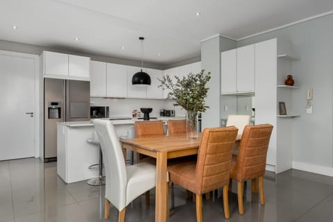 The Richmond G02 Apartment in Cape Town