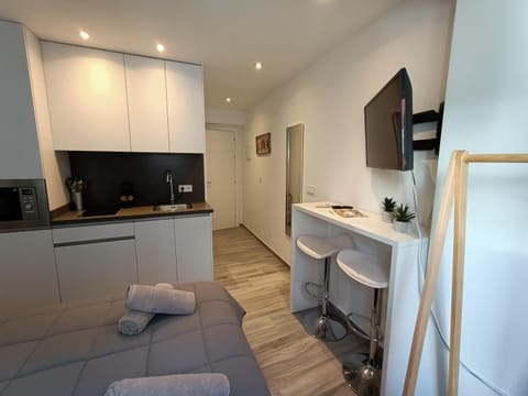 TV and multimedia, minibar, kitchen