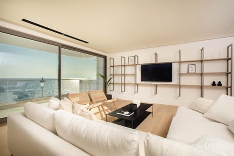 TV and multimedia, Living room, Sea view