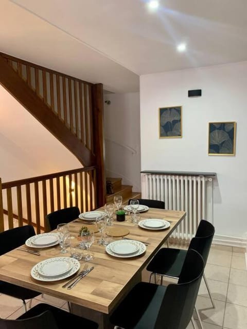 Maison Okaina, Sauna, Au centre-ville de Macon House in Bourgogne-Franche-Comté