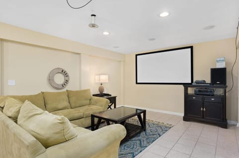 DE25N Tequila Sunrise House in Nags Head