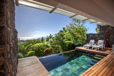 Patio, Day, Natural landscape, Summer, Garden, View (from property/room), Balcony/Terrace, Garden view, Pool view, Sea view, Sea view, Swimming pool, sunbed