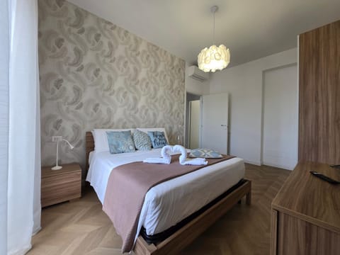 Bed, Bedroom, wardrobe
