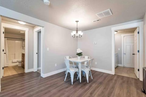 Sleepy Ridge Apt in Vineyard/Orem (Sleeps 6) Apartment in Vineyard