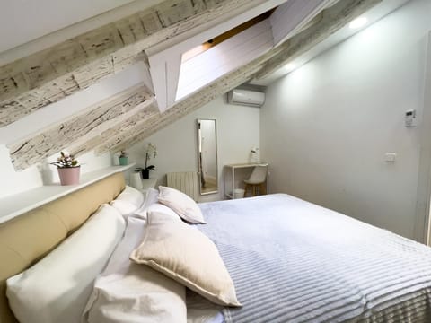 Callao Suites Apartment in Centro