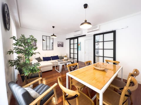 Callao Suites Apartment in Centro