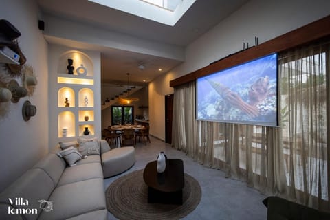 Living room, Evening entertainment, Entertainment, Family