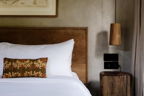 Masa Kini 3 BR Family Villa with Pool walking distance to Uluwatu Beach Villa in Bali