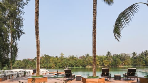 Pool view, River view, Swimming pool