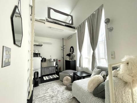 Kitchen or kitchenette, Living room, Photo of the whole room, air conditioner